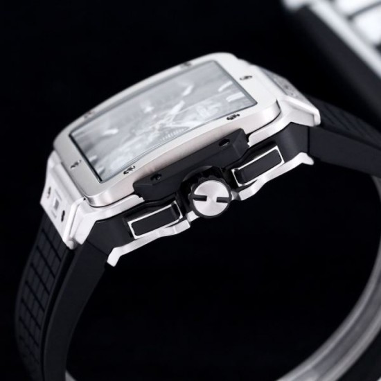 2024SS Difficult to obtain item sold out in Japan HUBLOT Watch 2024SS Difficult to obtain item sold out in Japan HUBLOT Watch