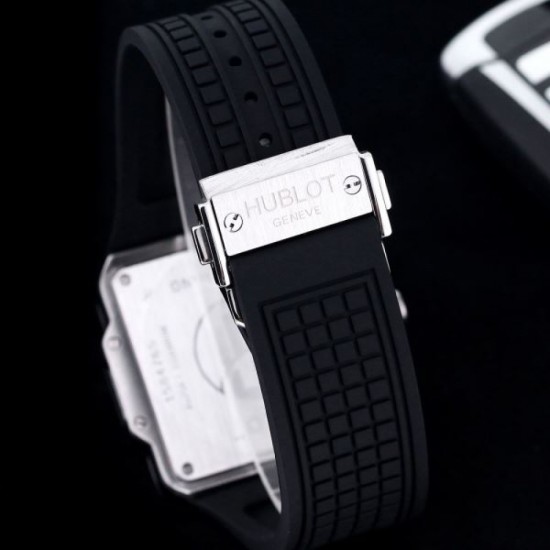 2024SS Difficult to obtain item sold out in Japan HUBLOT Watch 2024SS Difficult to obtain item sold out in Japan HUBLOT Watch