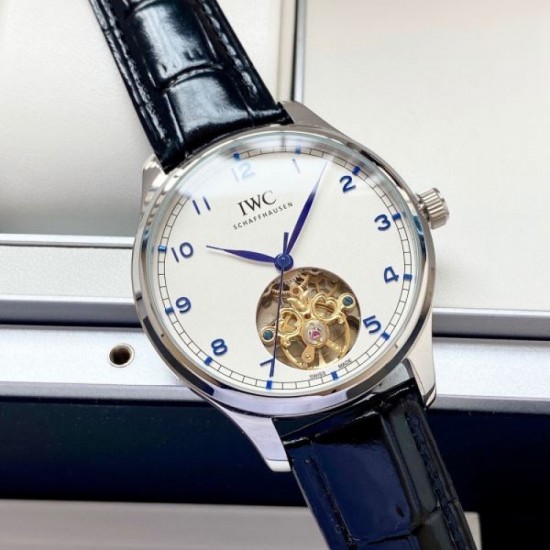 The main character of the 2024SS coordination IWC International Watch Can Watch Watch The main character of the 2024SS coordination IWC International Watch Can Watch Watch