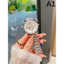2024SS Enjoy fashion! LOUIS VUITTON Louis Vuitton watch watch