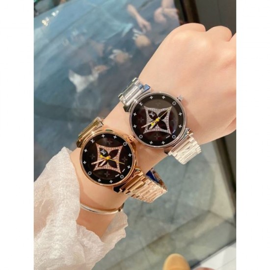 2024SS Enjoy fashion! LOUIS VUITTON Louis Vuitton watch watch 2024SS Enjoy fashion! LOUIS VUITTON Louis Vuitton watch watch