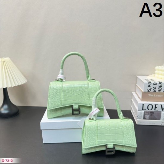Super popular beautiful item on sale 2024SS tote bag BALENCIAGA Balenciaga Super popular beautiful item on sale 2024SS tote bag BALENCIAGA Balenciaga