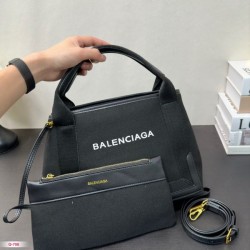 Super rare and difficult to obtain item 2024SS tote bag BALENCIAGA Balenciaga