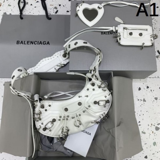 Extremely comfortable 2024SS tote bag BALENCIAGA Extremely comfortable 2024SS tote bag BALENCIAGA