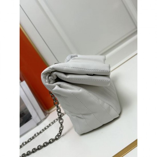 BALENCIAGA Balenciaga 2024FW Tote bag that is gaining attention now BALENCIAGA Balenciaga 2024FW Tote bag that is gaining attention now