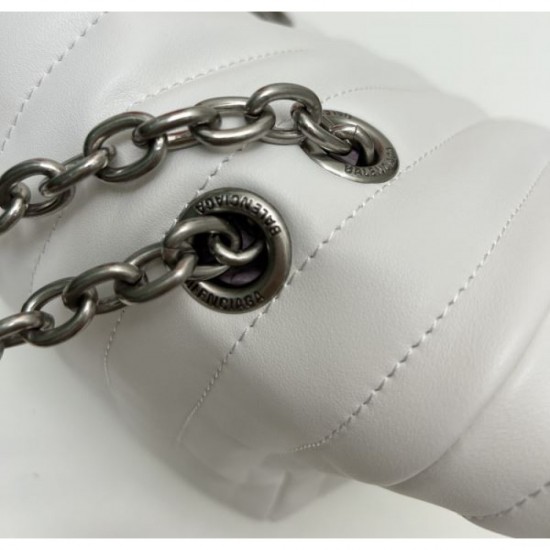 BALENCIAGA Balenciaga 2024FW Tote bag that is gaining attention now BALENCIAGA Balenciaga 2024FW Tote bag that is gaining attention now