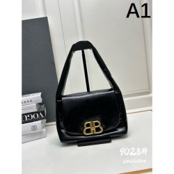 BALENCIAGA Balenciaga 2024FW Tote bag to watch this fall/winter
