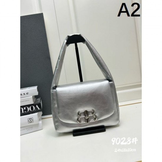 BALENCIAGA Balenciaga 2024FW Tote bag to watch this fall/winter BALENCIAGA Balenciaga 2024FW Tote bag to watch this fall/winter