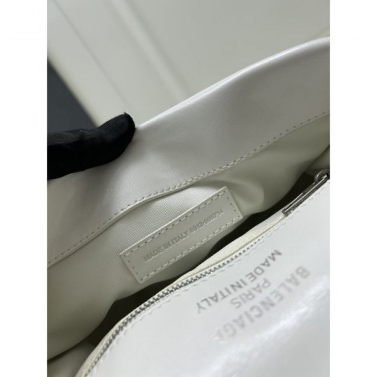 BALENCIAGA Balenciaga 2024FW Tote bag to watch this fall/winter BALENCIAGA Balenciaga 2024FW Tote bag to watch this fall/winter