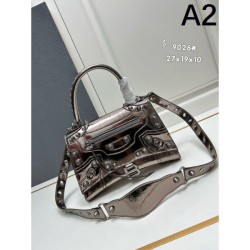 BALENCIAGA Balenciaga 2024FW Tote bag that will definitely be popular this fall