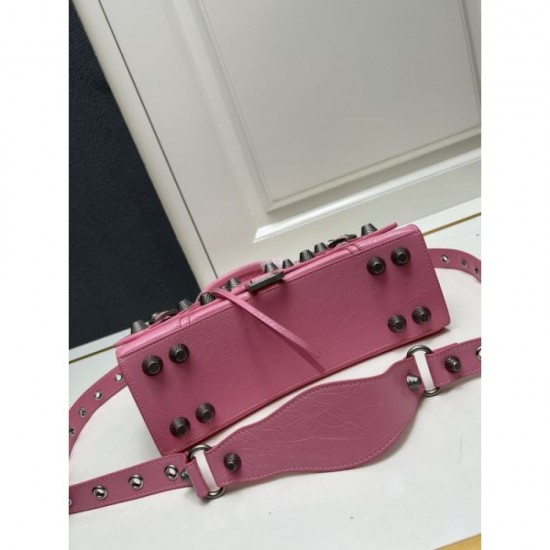 BALENCIAGA Balenciaga 2024FW Tote bag that will definitely be popular this fall BALENCIAGA Balenciaga 2024FW Tote bag that will definitely be popular this fall