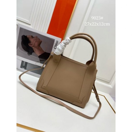 BALENCIAGA Balenciaga 2024FW Tote bag with a casual feel BALENCIAGA Balenciaga 2024FW Tote bag with a casual feel