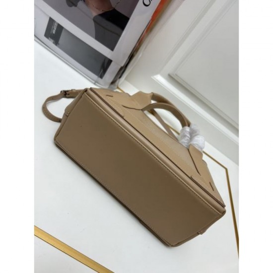 BALENCIAGA Balenciaga 2024FW Tote bag with a casual feel BALENCIAGA Balenciaga 2024FW Tote bag with a casual feel