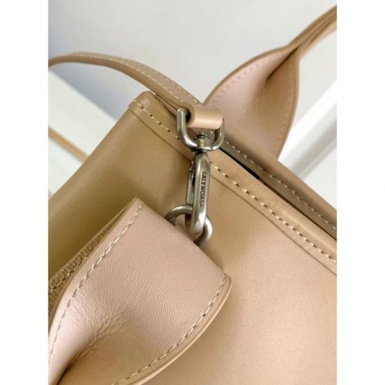 BALENCIAGA Balenciaga 2024FW Tote bag with a casual feel BALENCIAGA Balenciaga 2024FW Tote bag with a casual feel