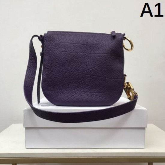 Super trendy 2024SS shoulder bag BURBERRY Super trendy 2024SS shoulder bag BURBERRY
