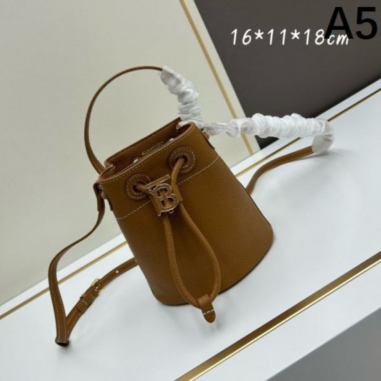 Spring/summer essentials 2024SS tote bag BURBERRY Burberry Spring/summer essentials 2024SS tote bag BURBERRY Burberry