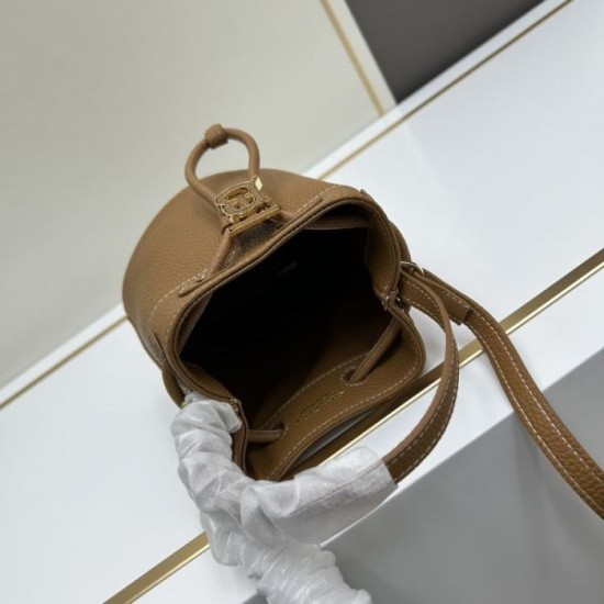 Spring/summer essentials 2024SS tote bag BURBERRY Burberry Spring/summer essentials 2024SS tote bag BURBERRY Burberry