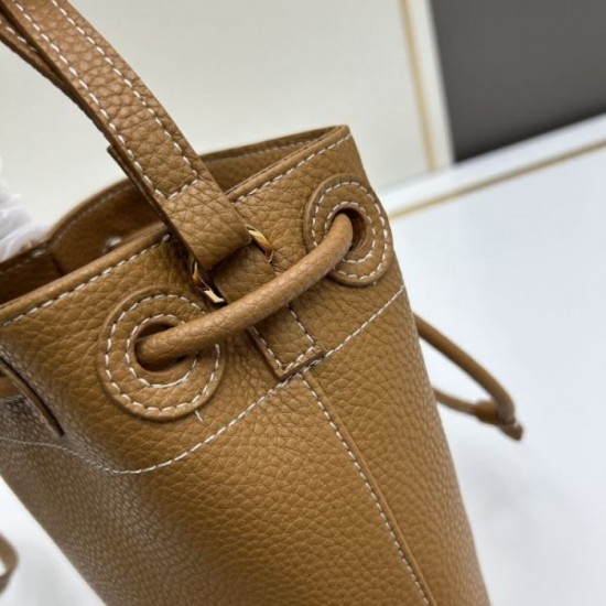 Spring/summer essentials 2024SS tote bag BURBERRY Burberry Spring/summer essentials 2024SS tote bag BURBERRY Burberry