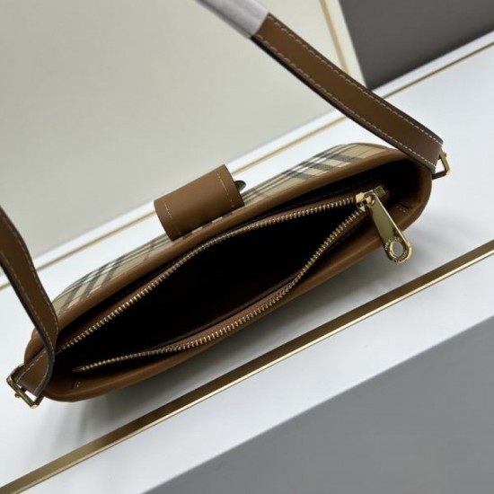 Spring/Summer Trendy Items 2024SS Tote Bag BURBERRY Burberry Spring/Summer Trendy Items 2024SS Tote Bag BURBERRY Burberry