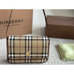 The latest spring/summer product is sure to sell out 2024SS shoulder bag BURBERRY Burberry