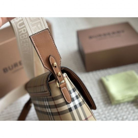 Long season 2024SS shoulder bag BURBERRY Burberry Long season 2024SS shoulder bag BURBERRY Burberry