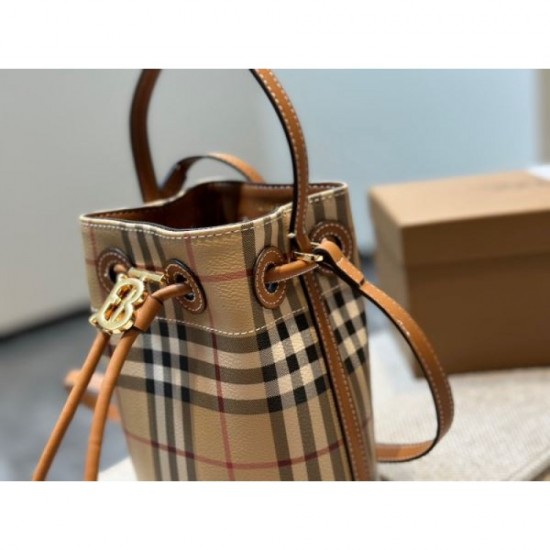 Store limited model 2024SS shoulder bag BURBERRY Burberry Store limited model 2024SS shoulder bag BURBERRY Burberry