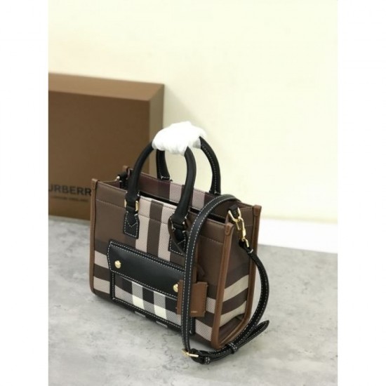 2024SS No.1 cumulative sales total BURBERRY Burberry tote bag 2024SS No.1 cumulative sales total BURBERRY Burberry tote bag