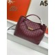 Challenge the lowest price 2024SS tote bag BOTTEGA VENETA Bottega Veneta Challenge the lowest price 2024SS tote bag BOTTEGA VENETA Bottega Veneta