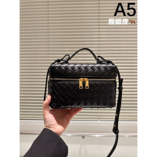 Latest arrival 2024SS tote bag BOTTEGA VENETA Bottega Veneta Latest arrival 2024SS tote bag BOTTEGA VENETA Bottega Veneta