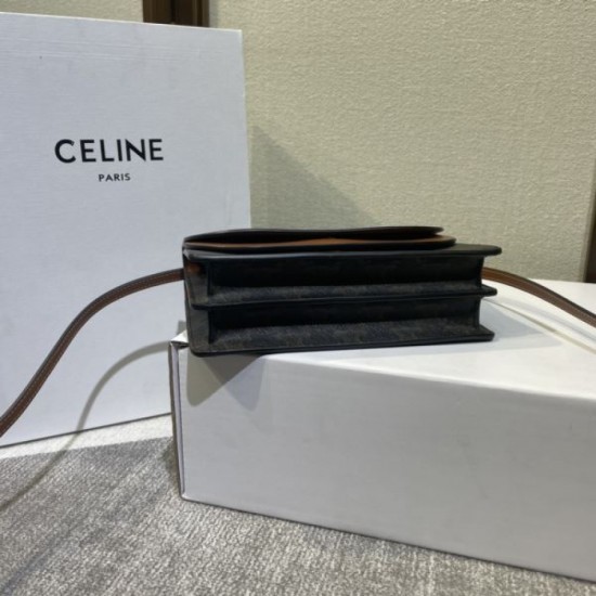 Casual outfit 2024SS shoulder bag CELINE Casual outfit 2024SS shoulder bag CELINE