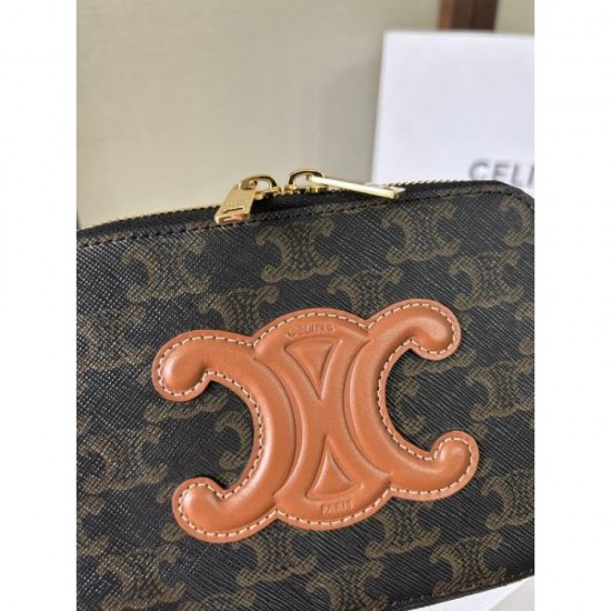 Full of fashion sense 2024SS shoulder bag CELINE Full of fashion sense 2024SS shoulder bag CELINE