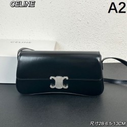 A must-see for those who missed out on this season! 2024SS Shoulder Bag CELINE Celine
