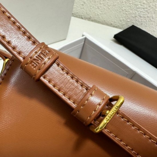 2024SS shoulder bag CELINE that can be used for any occasion 2024SS shoulder bag CELINE that can be used for any occasion