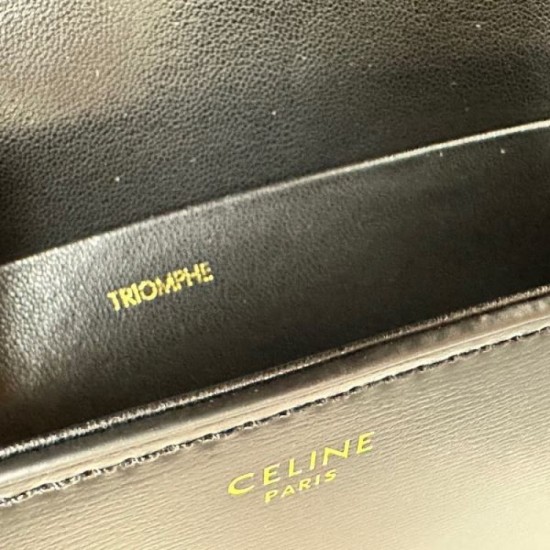 Favorite Design 2024SS Shoulder Bag CELINE Favorite Design 2024SS Shoulder Bag CELINE
