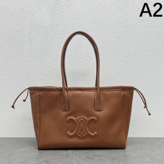 Style that can be used for summer 2024SS tote bag CELINE Style that can be used for summer 2024SS tote bag CELINE