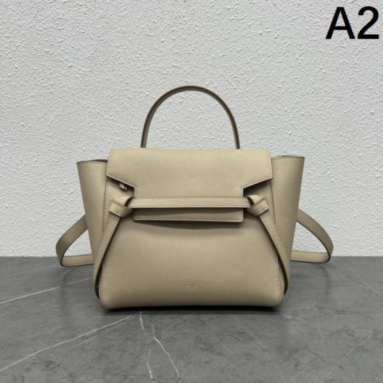 This summer's must-have item 2024SS tote bag CELINE This summer's must-have item 2024SS tote bag CELINE