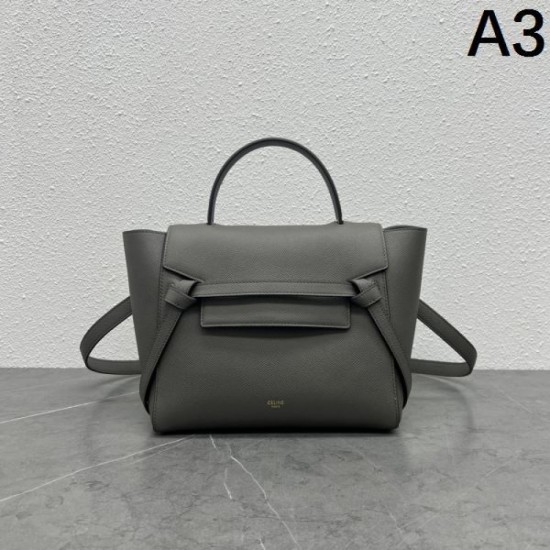 This summer's must-have item 2024SS tote bag CELINE This summer's must-have item 2024SS tote bag CELINE