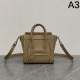 2024SS tote bag that is useful during the change of seasons CELINE 2024SS tote bag that is useful during the change of seasons CELINE