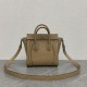 2024SS tote bag that is useful during the change of seasons CELINE 2024SS tote bag that is useful during the change of seasons CELINE