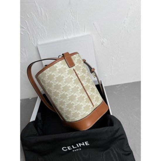 Eye-catching style this summer 2024SS tote bag CELINE Eye-catching style this summer 2024SS tote bag CELINE