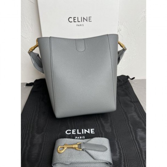 Fans flock to new summer products 2024SS tote bag CELINE Fans flock to new summer products 2024SS tote bag CELINE