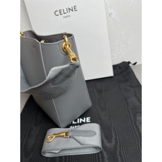 Fans flock to new summer products 2024SS tote bag CELINE Fans flock to new summer products 2024SS tote bag CELINE