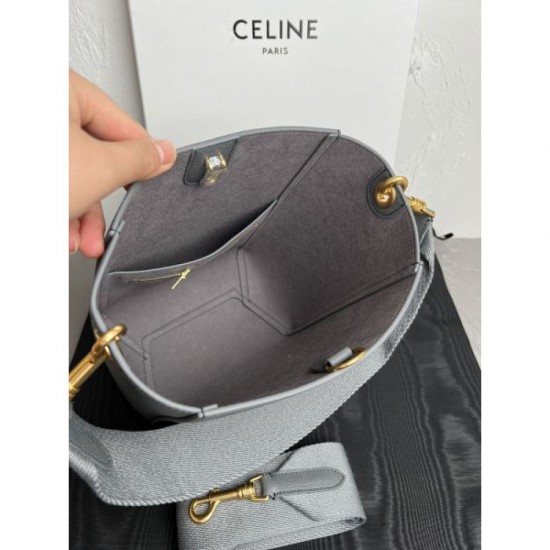Fans flock to new summer products 2024SS tote bag CELINE Fans flock to new summer products 2024SS tote bag CELINE
