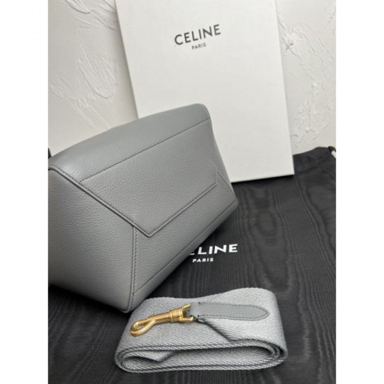 Advance sale limited to overseas customers 2024SS tote bag CELINE Advance sale limited to overseas customers 2024SS tote bag CELINE