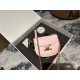 Items attracting attention from overseas celebrities 2024SS shoulder bag CELINE Items attracting attention from overseas celebrities 2024SS shoulder bag CELINE