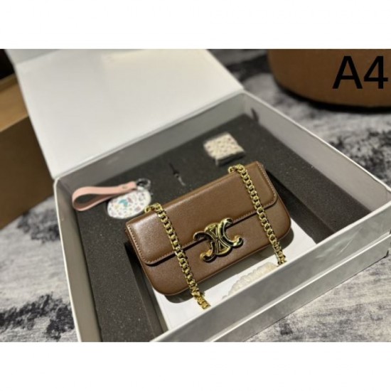 This season's featured new item using color 2024SS shoulder bag CELINE CELINE This season's featured new item using color 2024SS shoulder bag CELINE CELINE