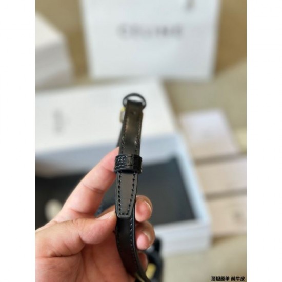 Particularly popular is the elegant and immediately sold out 2024SS shoulder bag CELINE Particularly popular is the elegant and immediately sold out 2024SS shoulder bag CELINE
