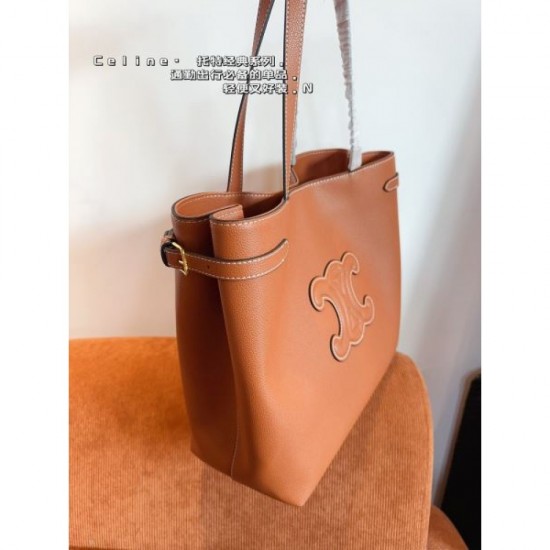 Ahead of this year's trends 2024SS tote bag CELINE Ahead of this year's trends 2024SS tote bag CELINE