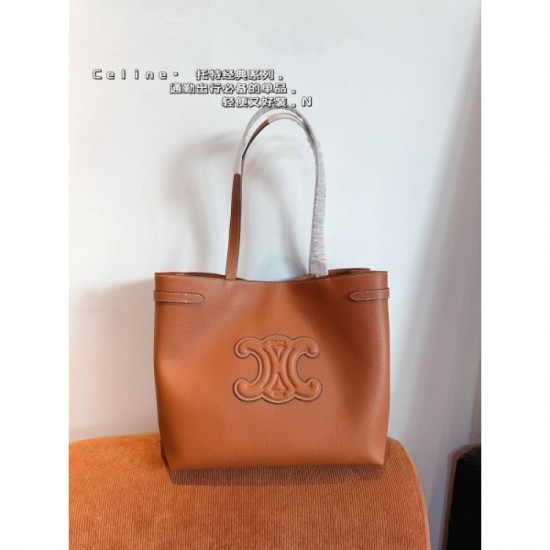 Ahead of this year's trends 2024SS tote bag CELINE Ahead of this year's trends 2024SS tote bag CELINE