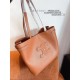 Ahead of this year's trends 2024SS tote bag CELINE Ahead of this year's trends 2024SS tote bag CELINE
